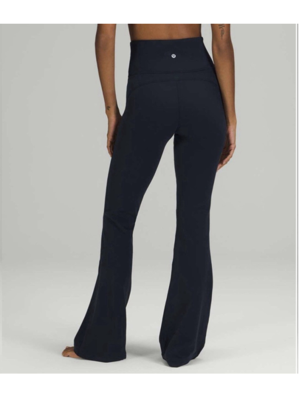 LULULEMON Groove Super-High-Rise Flared Pant Nulu in True Navy Size 4